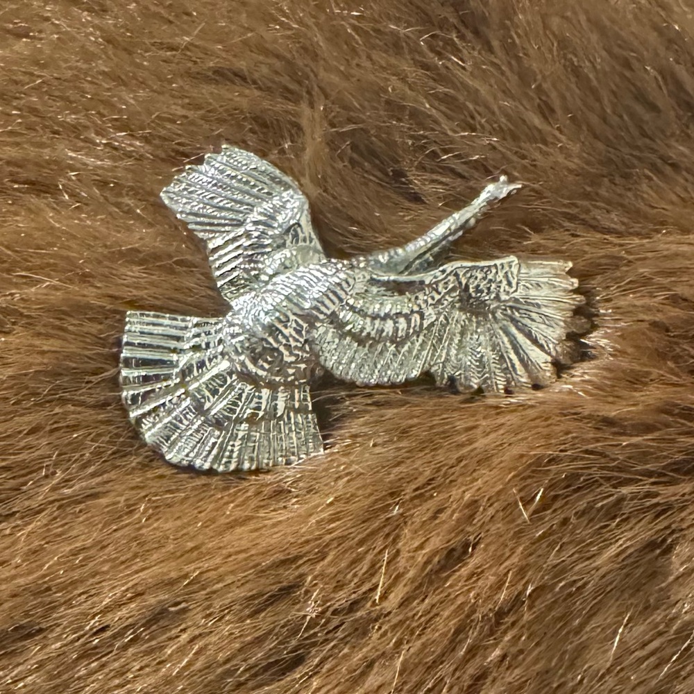 Elegant Silver Bird Necklace